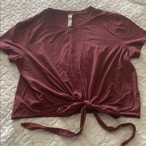 Lululemon crop top